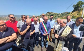 Attesa finita, riapre la SP1 Locri – Gerace, Versace e Lizzi: “Arteria strategica per il comprensorio”